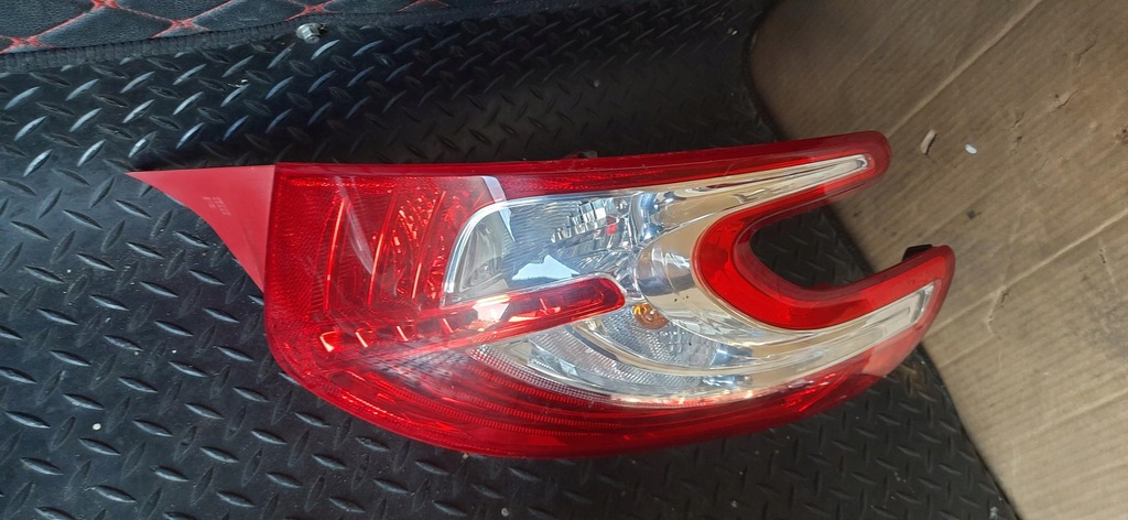 фото №9, Лампа левый задняя peugeot 208 i gti 9672628280