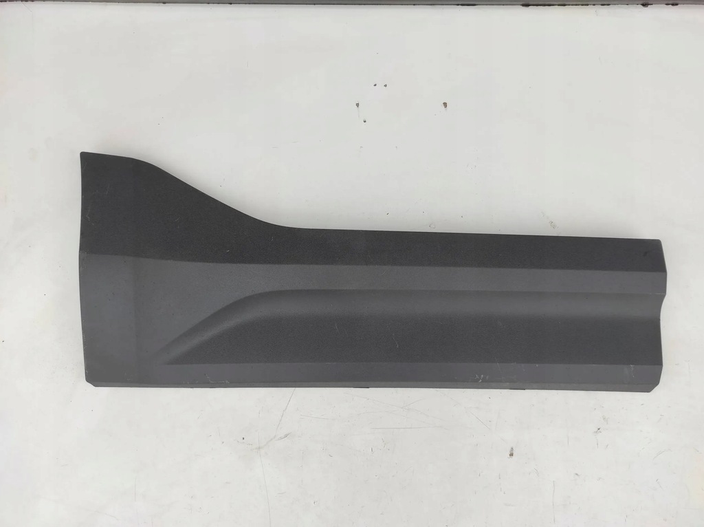 фото №1, Молдинг дверь накладка правая задняя volvo xc40