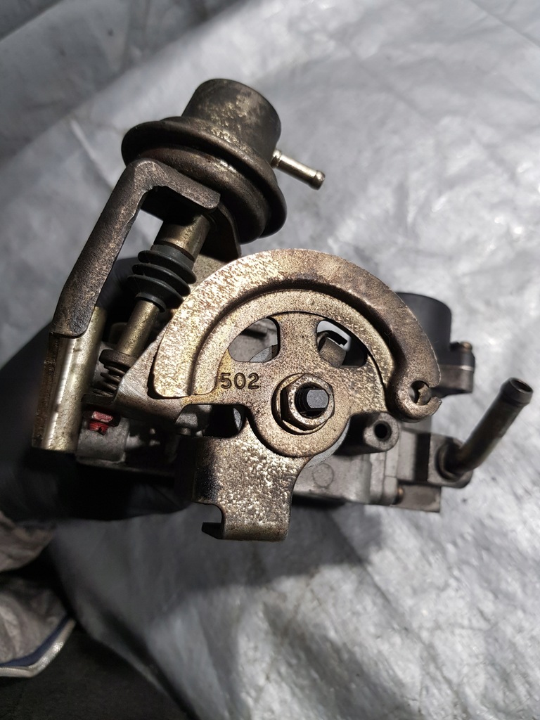 фото №12, Nissan primera p11 2.0 дроссельная заслонка rtr50-62