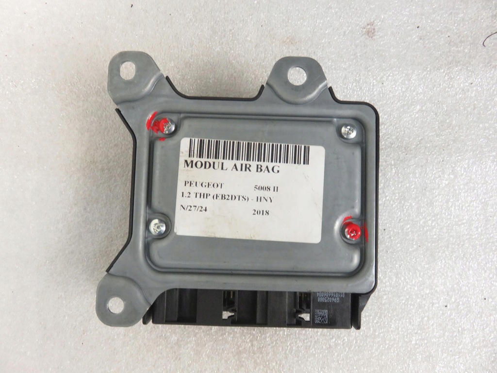 фото №9, Панель приладів peugeot 5008 ii оригінал демонтаж подушки безпеки