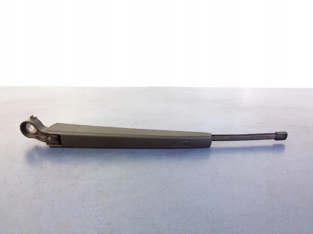 фото №1, Vw golf 8 рычаг дворники задняя