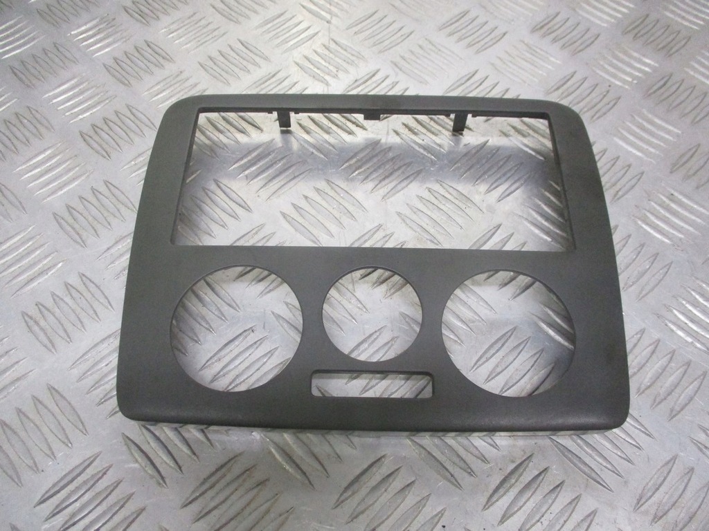 фото №1, Консоль средняя skoda octavia i