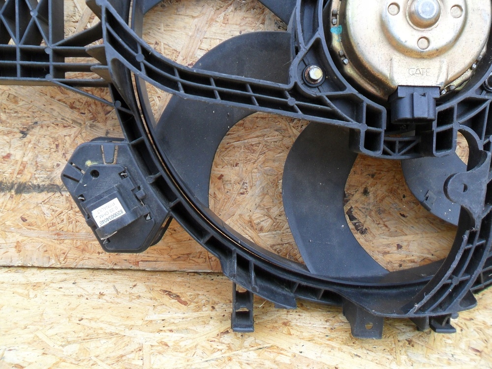 фото №11, Renault megane coupe 2002- вентилятор