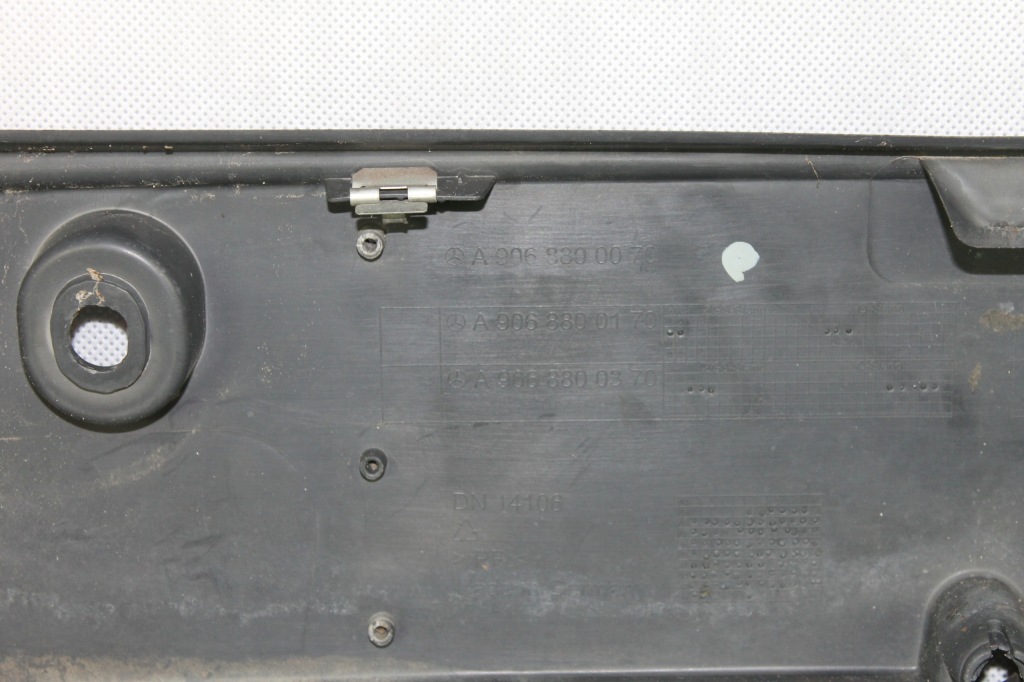 Бампер перед передній mercedes w906 sprinter pdc Оригінал