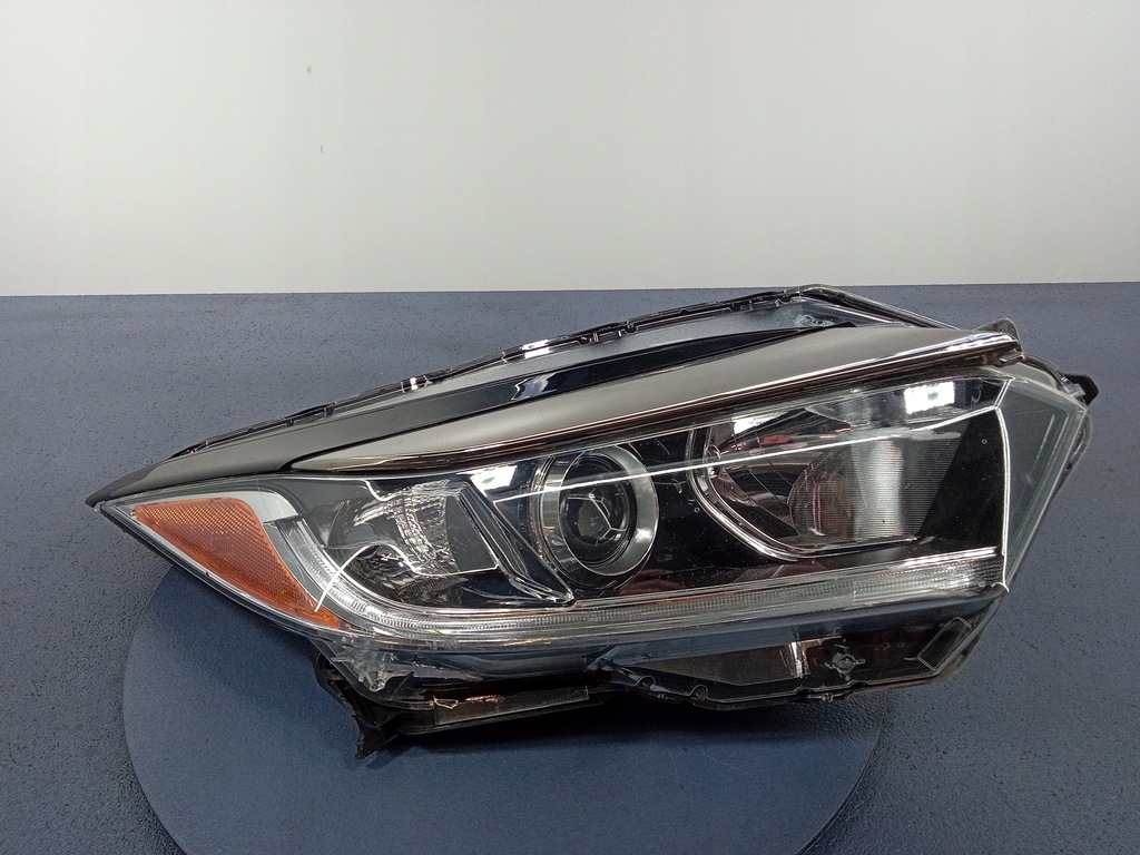 фото №1, Honda hr-v ii lift фара правый usa 100-7r014