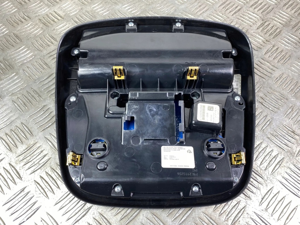 2018 jeep grand cherokee бардачок на накладки на фари 1vs291x9ad в Україні