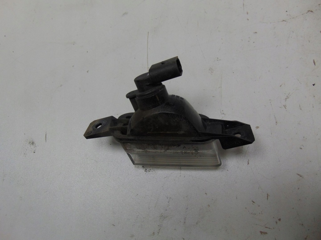 Фара правый  задний заднего vw tiguan 5n0 европа 5n0941072a Киев