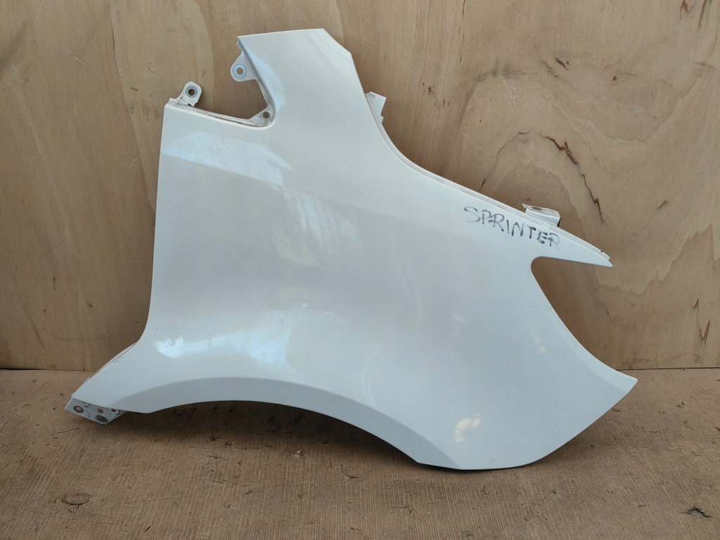 Купить Mercedes sprinter 907 910 крыло правая  перед передний