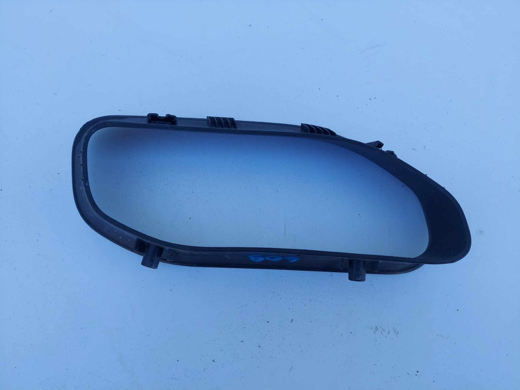 фото №2, Рамка решётка бампера правая ram 2019-