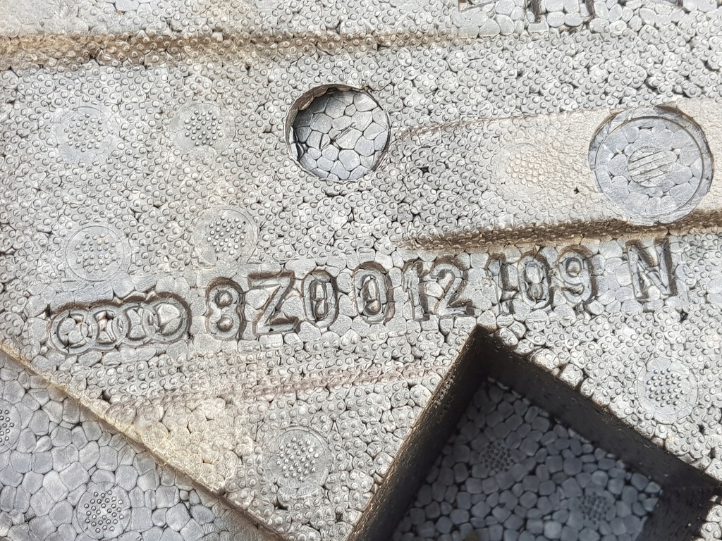 фото №15, Набір do перемикання колеса / домкрат + ключ + трикутник + інструменти / audi a2