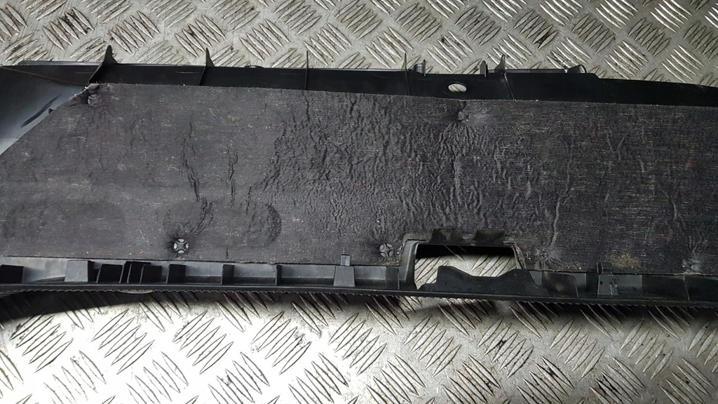 фото №16, Mercedes w203 защита порог багажника