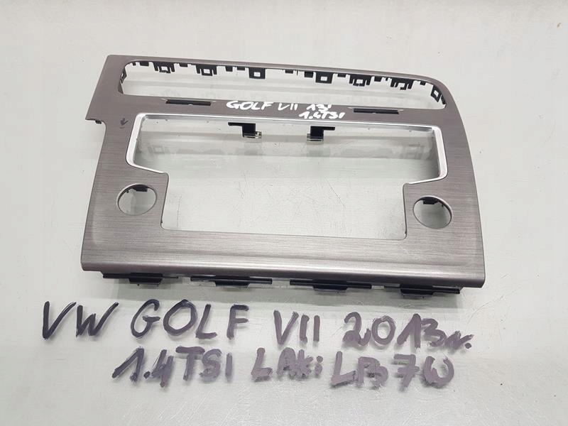 фото №1, Рамка защита радио vw golf vii 5g1819743d