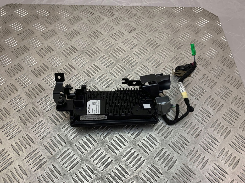 фото №5, Volvo xc60 2020 камера стекло передней / лобовое