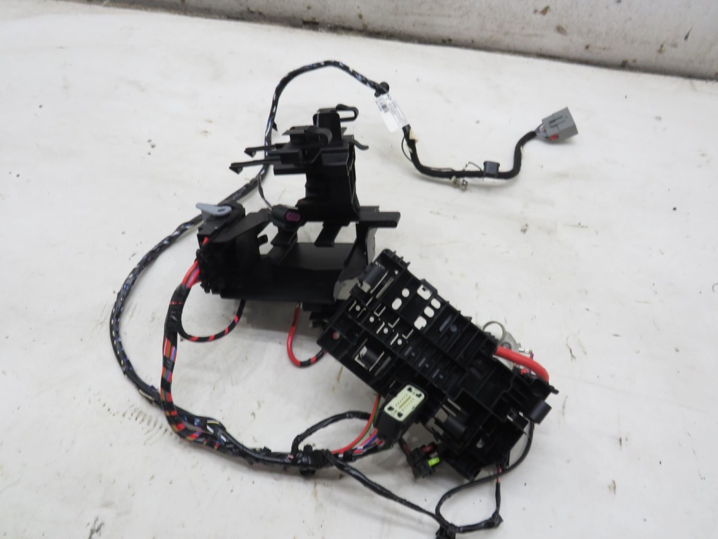 Купити Astra k v електропроводка акумулятор клема