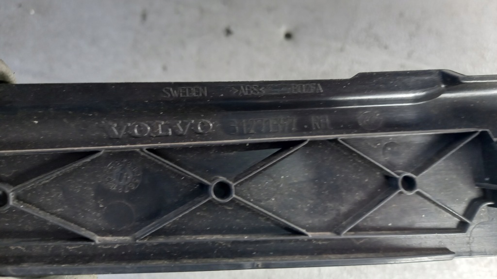 фото №6, Молдинг поріг правий перед volvo xc60 31271397