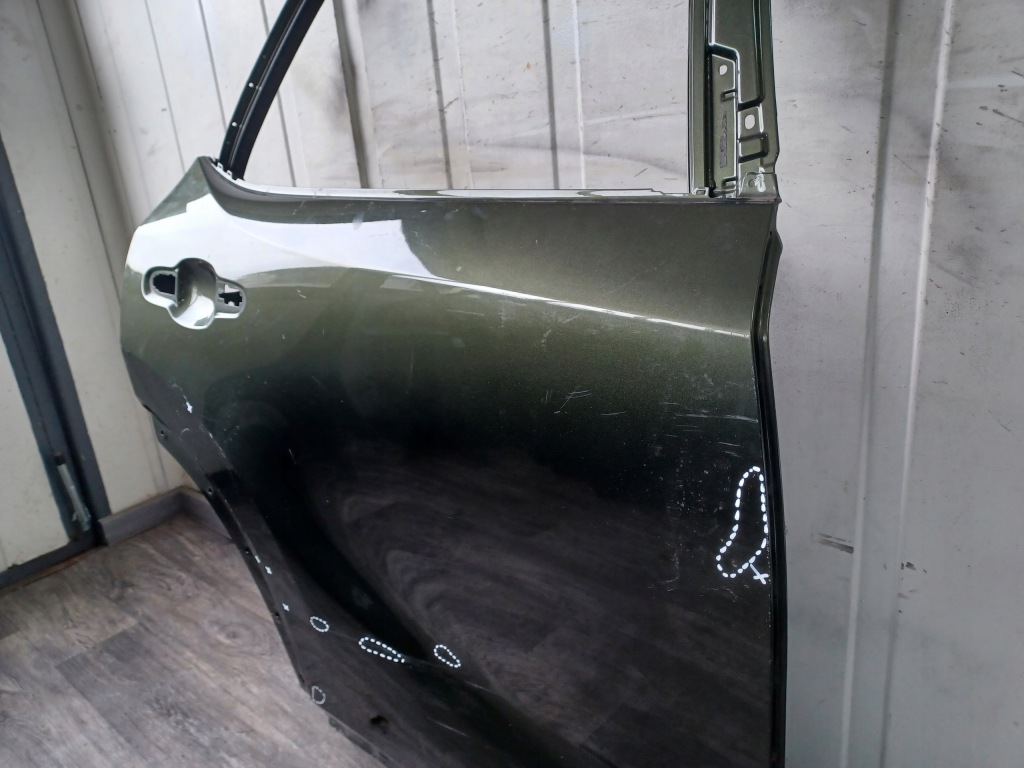 Дверь ----- lexus rx v 2022- ------ задние правое ---- Оригинал