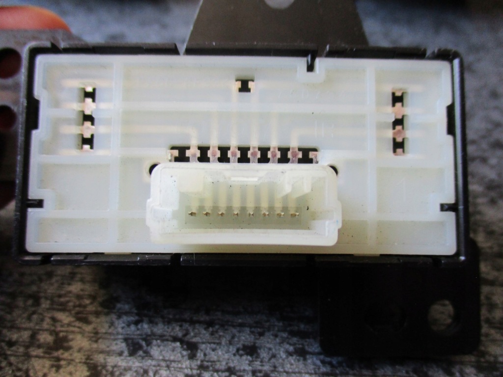 фото №2, Перемикач фаркоп lexus rx 450h 75d734