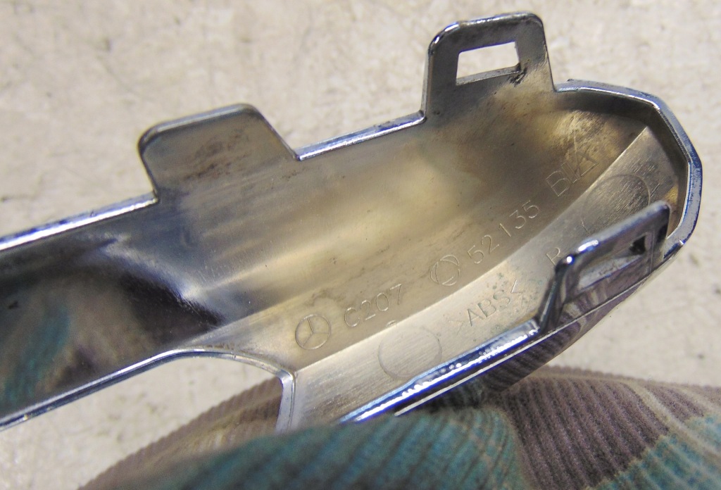 Рамка противотуманная фара левая mercedes e klasa a207 c207 купе кабриолет  ii 2009r- eu с Разборки