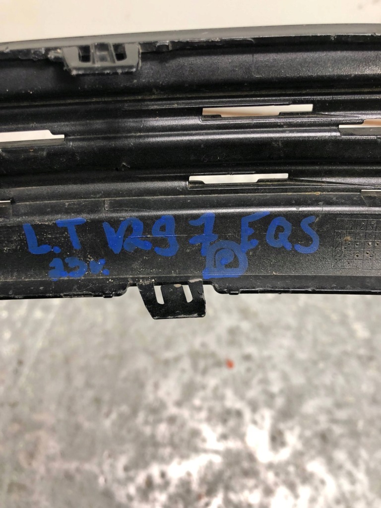 фото №7, Молдинг бампера лівий задня mercedes eqs v297 a2978856702