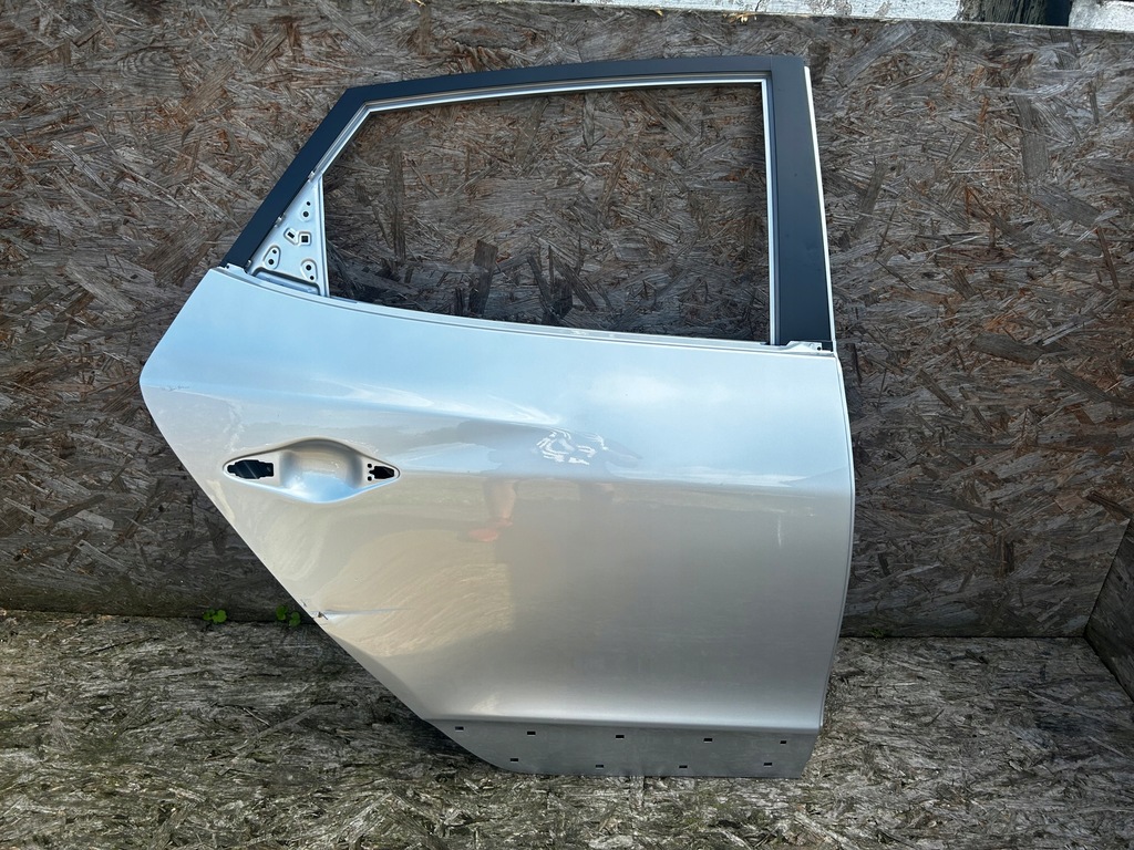 фото №1, Hyundai ix35 двері праве задня задні