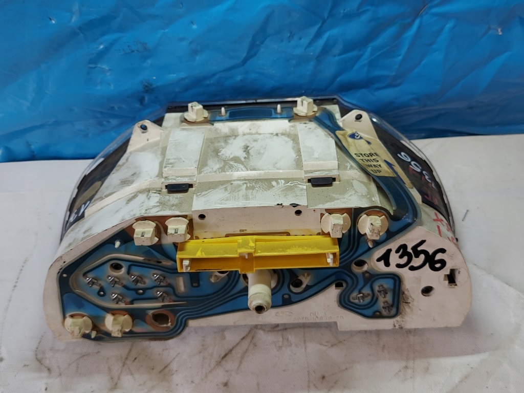 Панель приладова панель fiesta 3 xr2 1.6 b 89fb10848bb Доставка