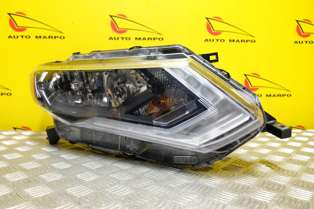 фото №4, Nissan x-trail t32 rogue 2018- фара лампа обычная с led r usa