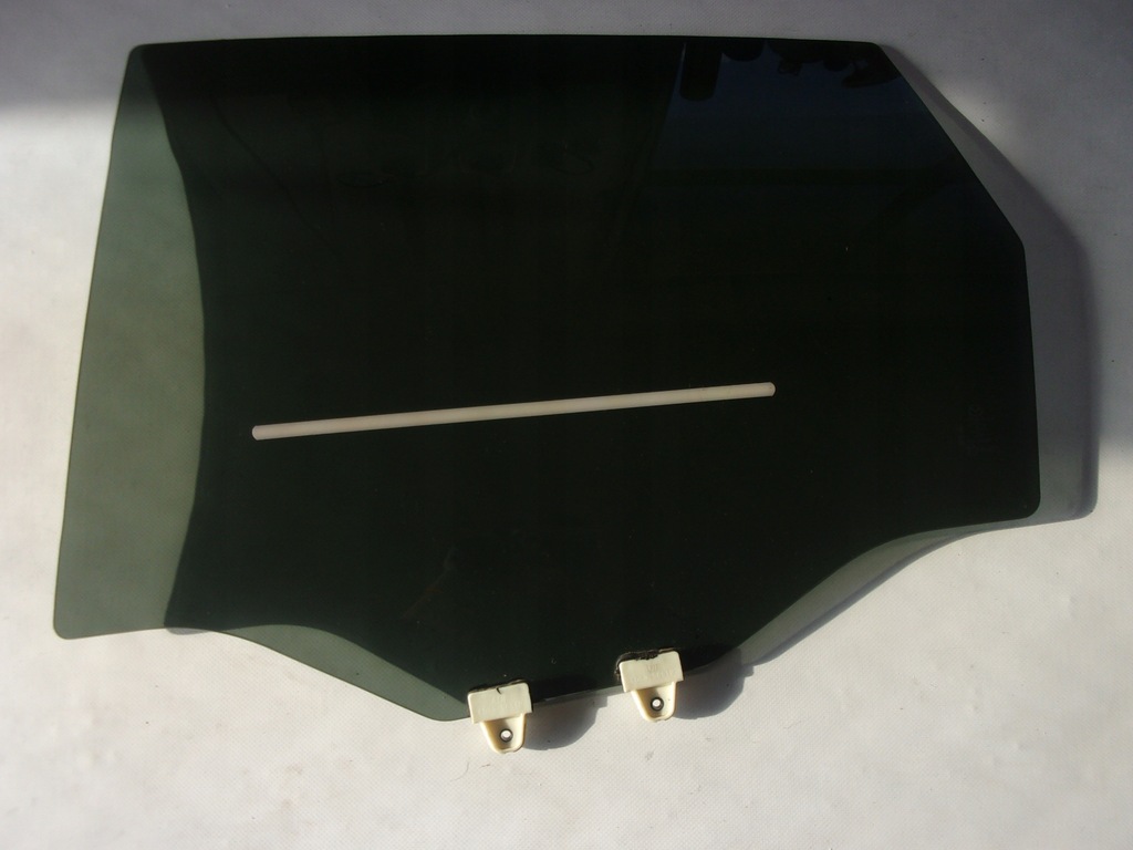 фото №1, Скло бічна двері задня ліва тонована mazda cx-5 ii