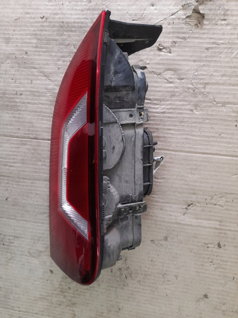 фото №7, Vw up 3d лампа правый lub левый задняя 1s0945096d 1s0945095g