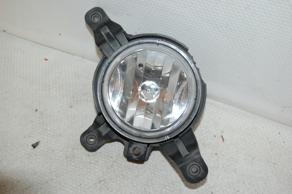 фото №1, Hyundai ix35 противотуманная фара правый 92202-2y