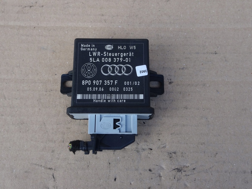 фото №1, Audi a3 8p модуль блок управления света