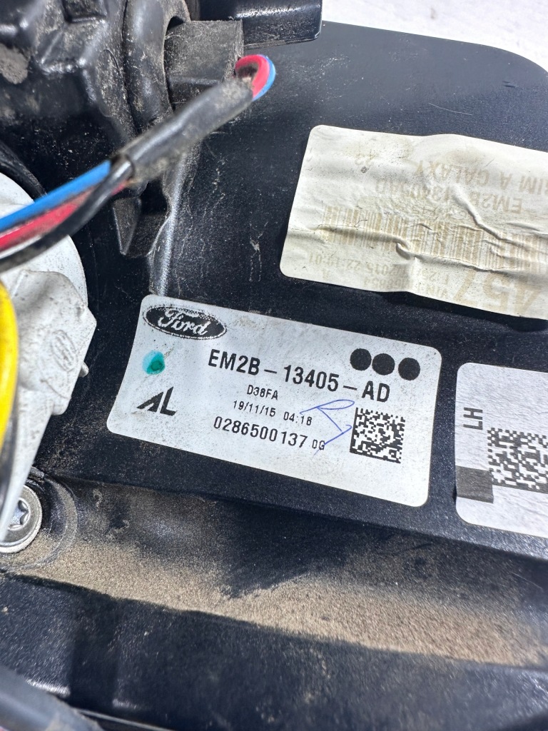 Galaxy mk4 фара led ліва задня задній em2b-13405-ad Доставка