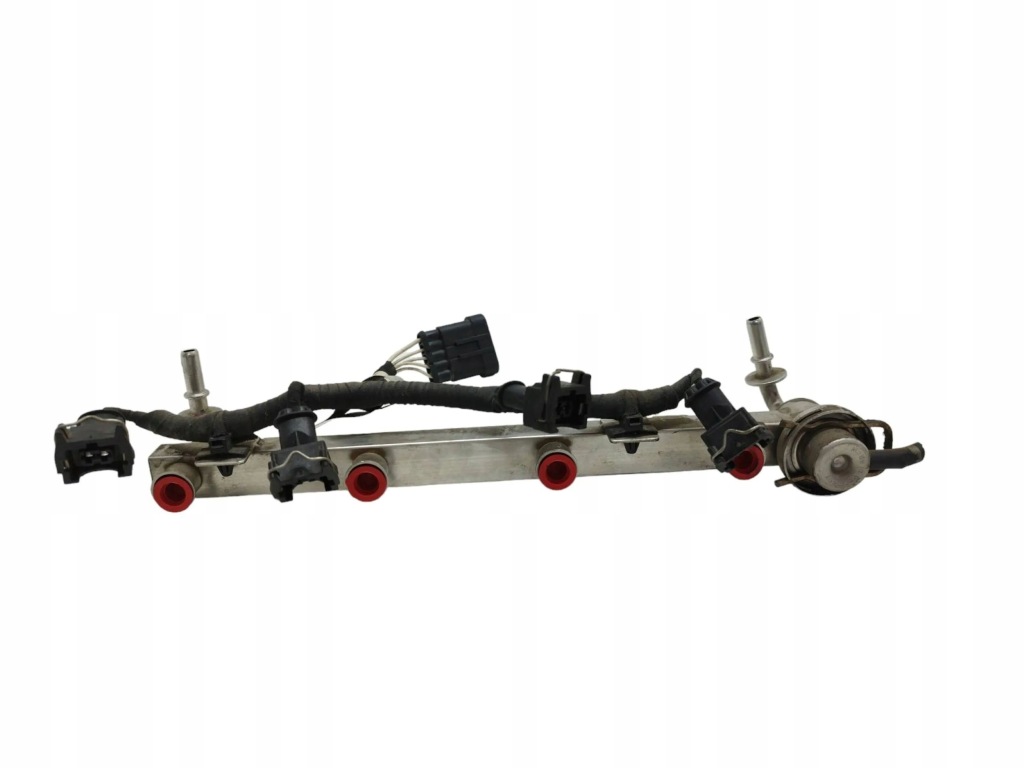 Купити 2011 alfa romeo giulietta молдинг упорскування 0280151266