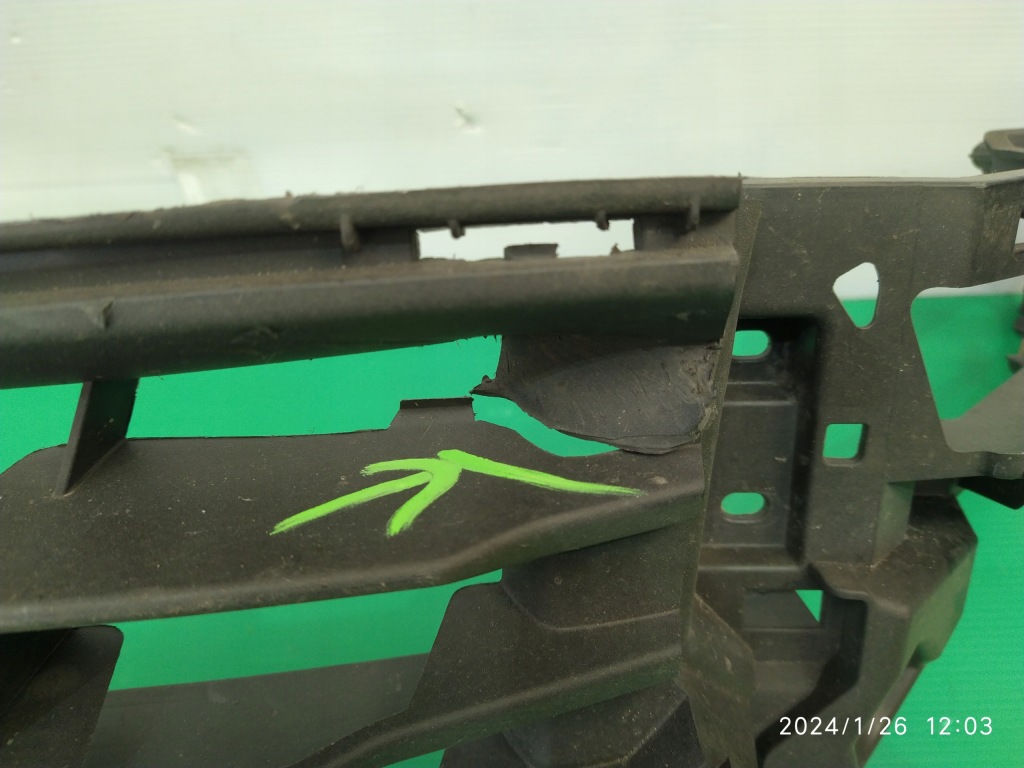 Решётка бампера перед renault clio iv 4 2013-2018 628169950r Киев