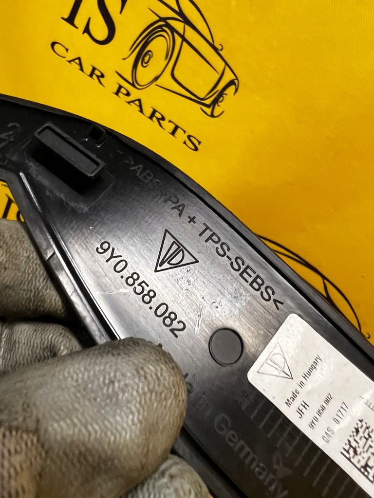 фото №6, Воздухоотводчик вентиляция консоли правый правая porsche cayenne coupe 9y3 9y0