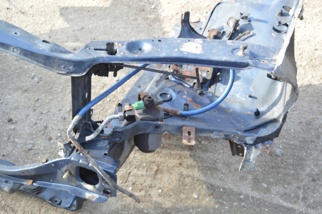 фото №7, Mercedes w126 pas передний усилитель