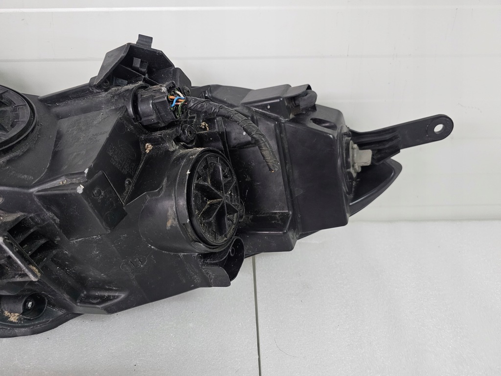 фото №13, Лампа передняя правая hyundai ix20 линза