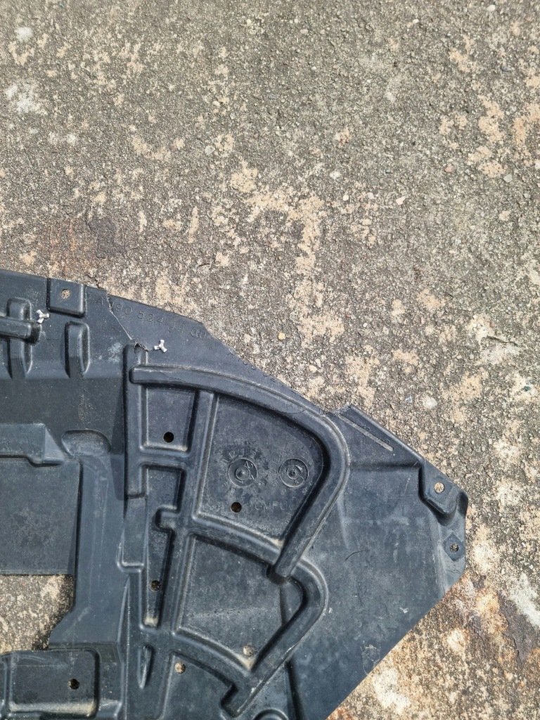 фото №4, Mercedes amg gt a190 плита захист