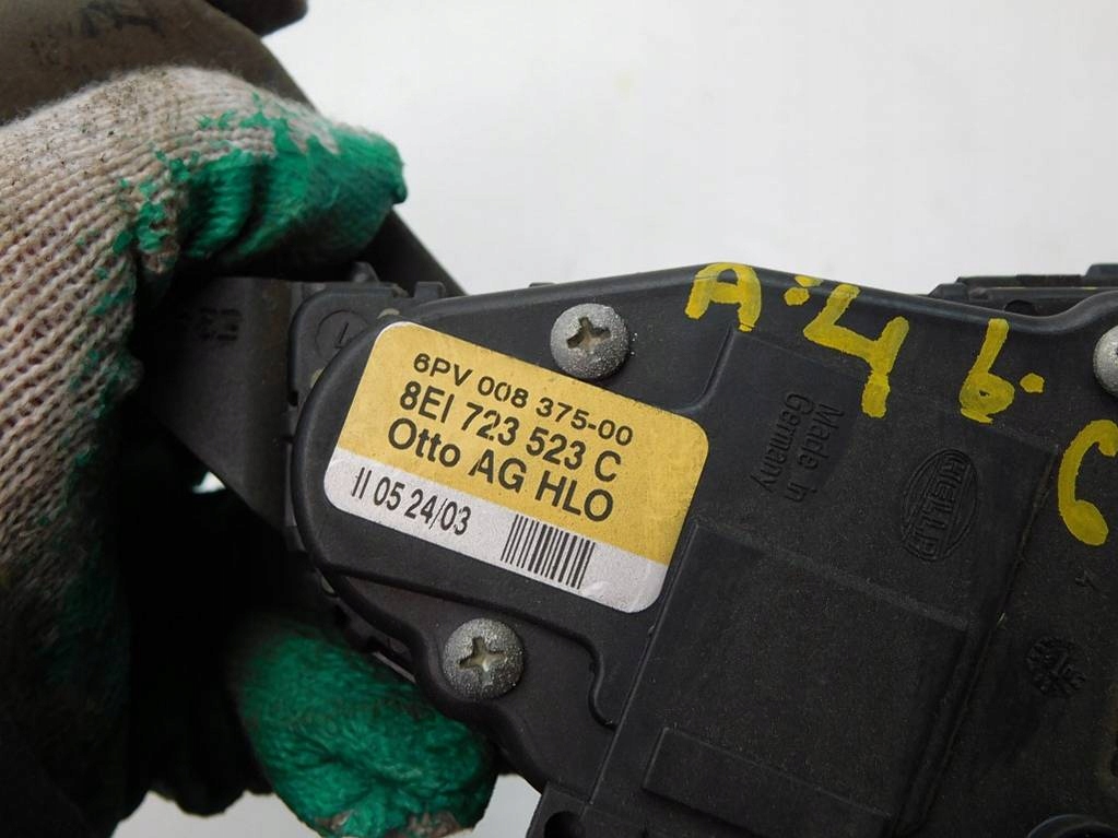 фото №7, Audi a4 b6 2.0 2003r fsi педаль потенциометр газа