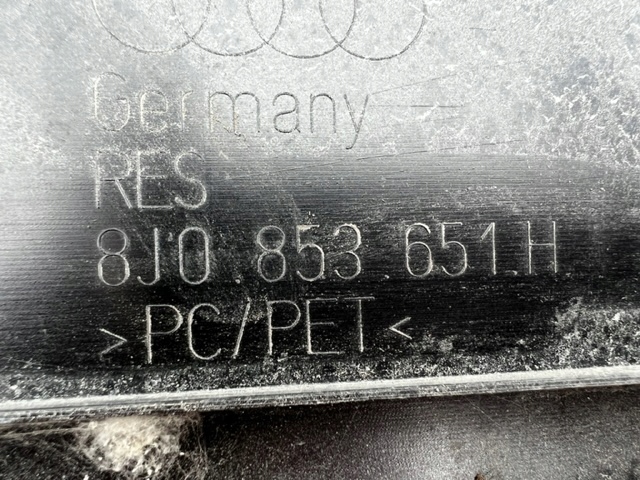 Решітка радіатора радіатора решітка радіатора audi tt 2006-2014_8j0853651h oryg Зі Шроту