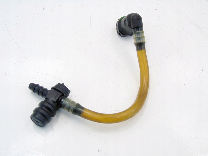 фото №1, Шланг wąż пального 2.2 dci laguna 2 espace 4 vel satis avantime master