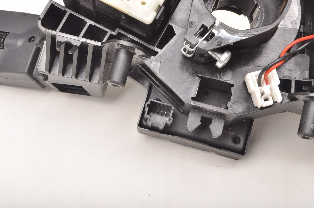 фото №15, Renault clio iv переключатель комбинированный 255675887r