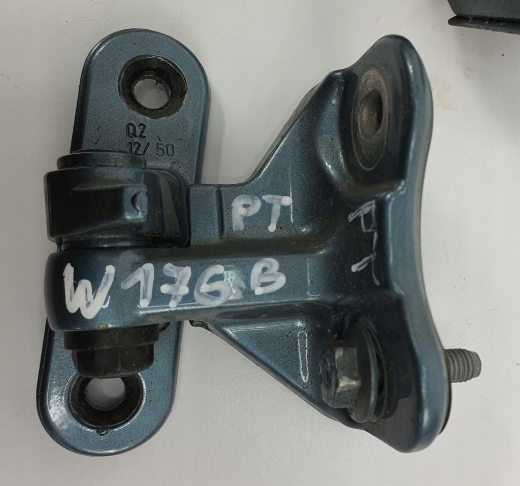 фото №2, Петли дверь правый задняя 894 mercedes w176 пара