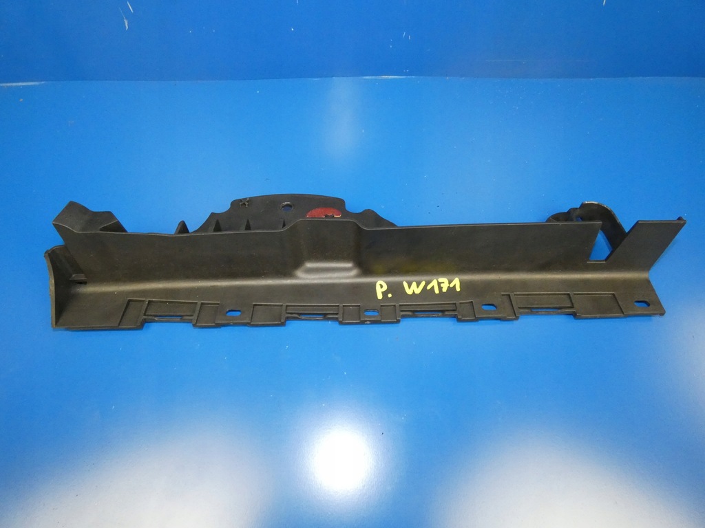 фото №1, Mercedes slk r171 w171 захист підголівник права