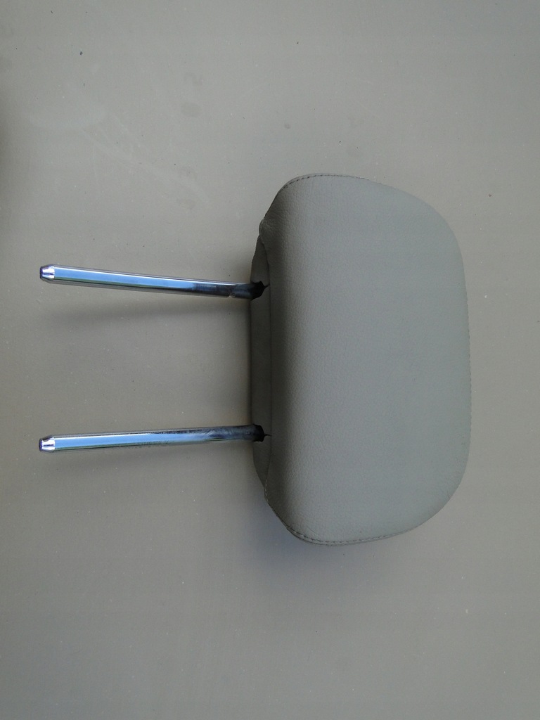 фото №1, Mercedes w218 cls підголівник задній сидіння