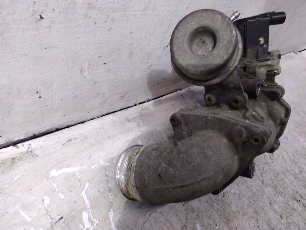 фото №2, Land rover discovery 4 - lr4 2015 клапан egr