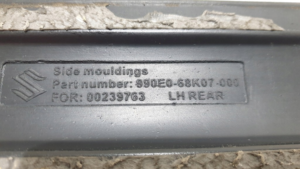 фото №9, Молдинг дверь комплект suzuki alto 990e0-68k07