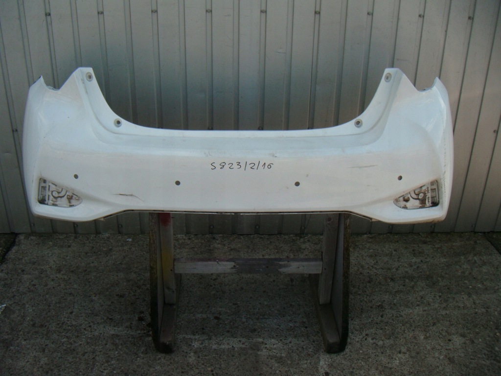 фото №1, Toyota yaris iii 3 17-20 бампер задня