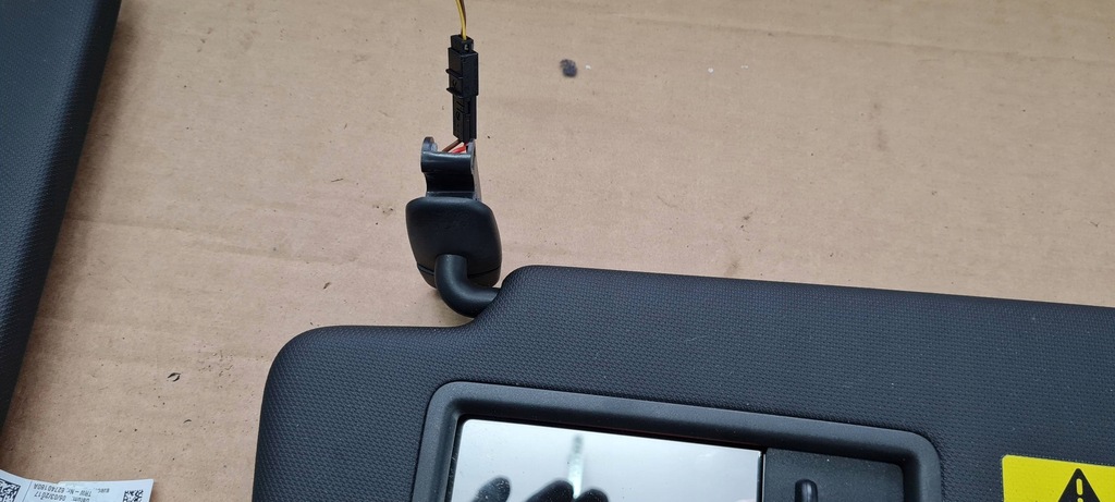 фото №7, A5 8w защита солнцезащитная szaek левый перед 8w0857551 a4 b9 8w