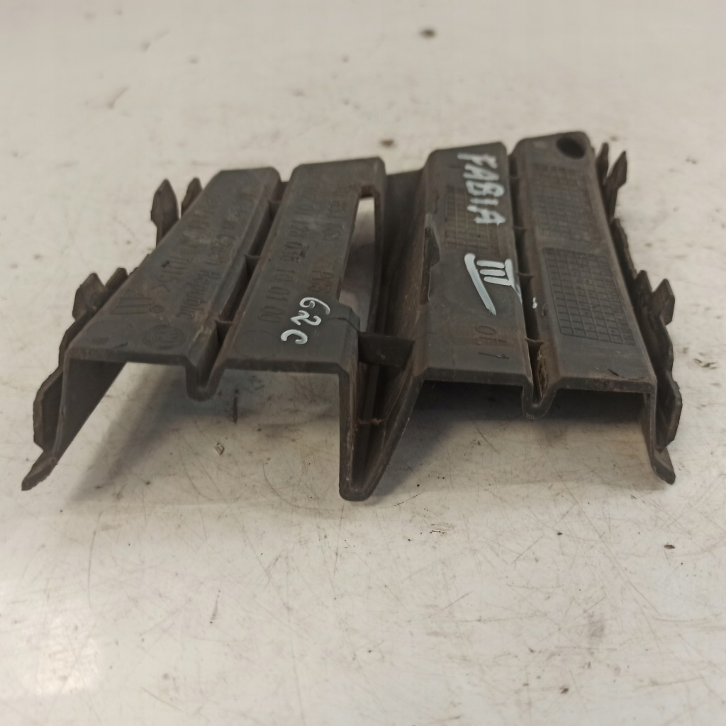 фото №6, Skoda fabia iii решётка бампера левый перед 6v0853665