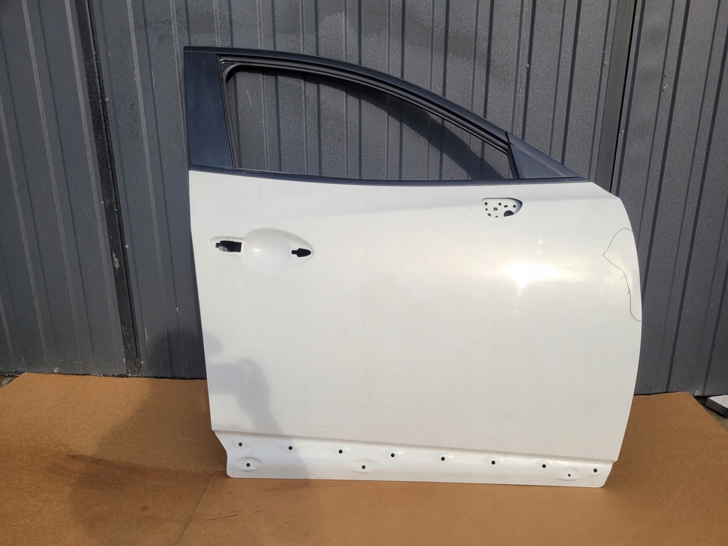 фото №1, Mazda cx3 cx 3 15- дверь правое перед передние